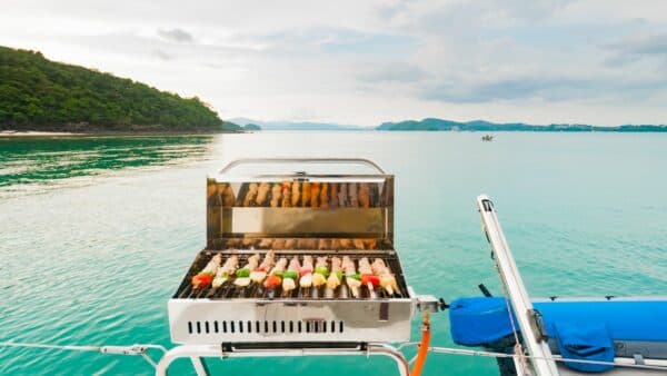 tips-for-grilling-on-a-boat