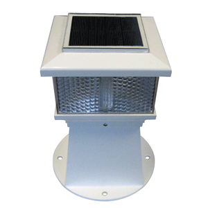 BOATZON | Dock Edge Solar Piling Light