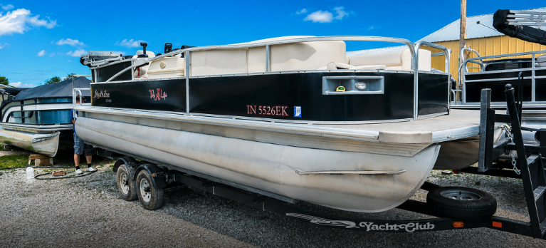 pontoon boat